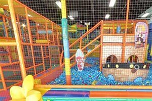 virtual tour of LOL Kids Club indoor playground in Ontario California